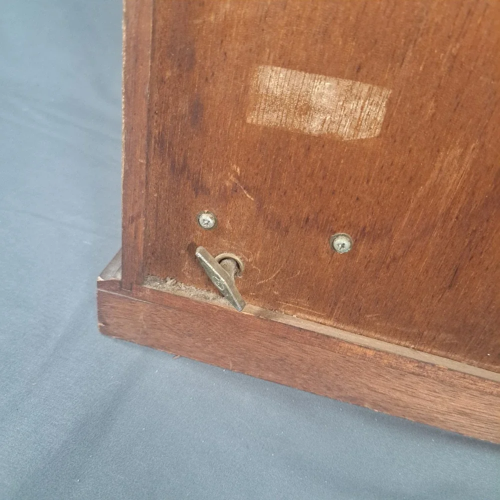 N/A vtg wooden